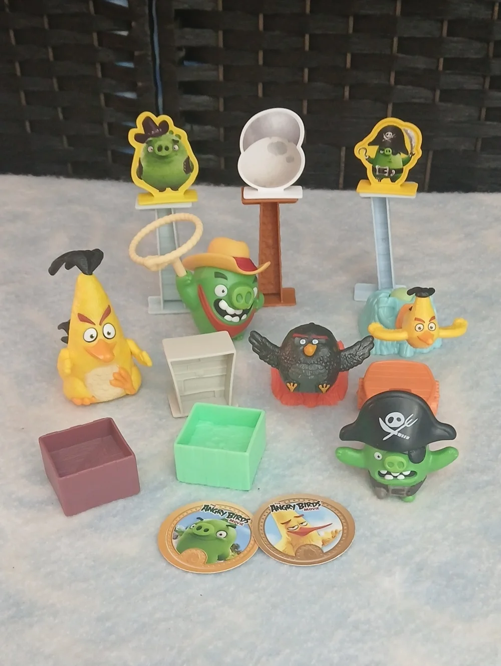 2016 McDonalds Angry Birds Toys Lot Of 18 Toys